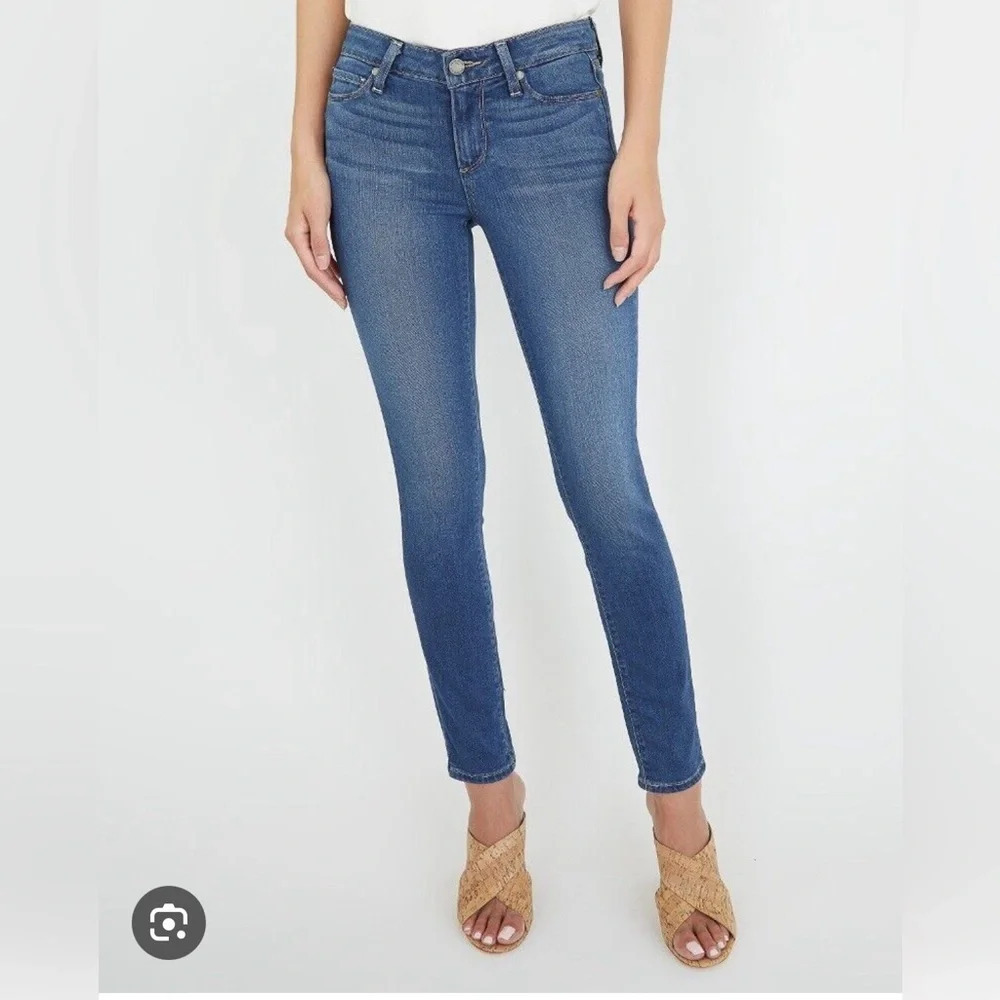 PAIGE Denim Jeans Skyline Ankle Peg Size 29